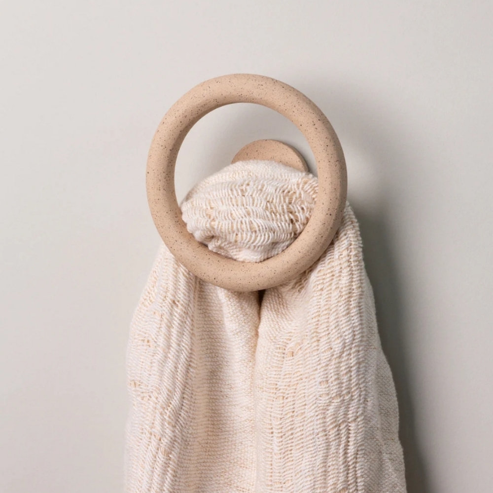 Uni Wall Hook in Speckled SIN